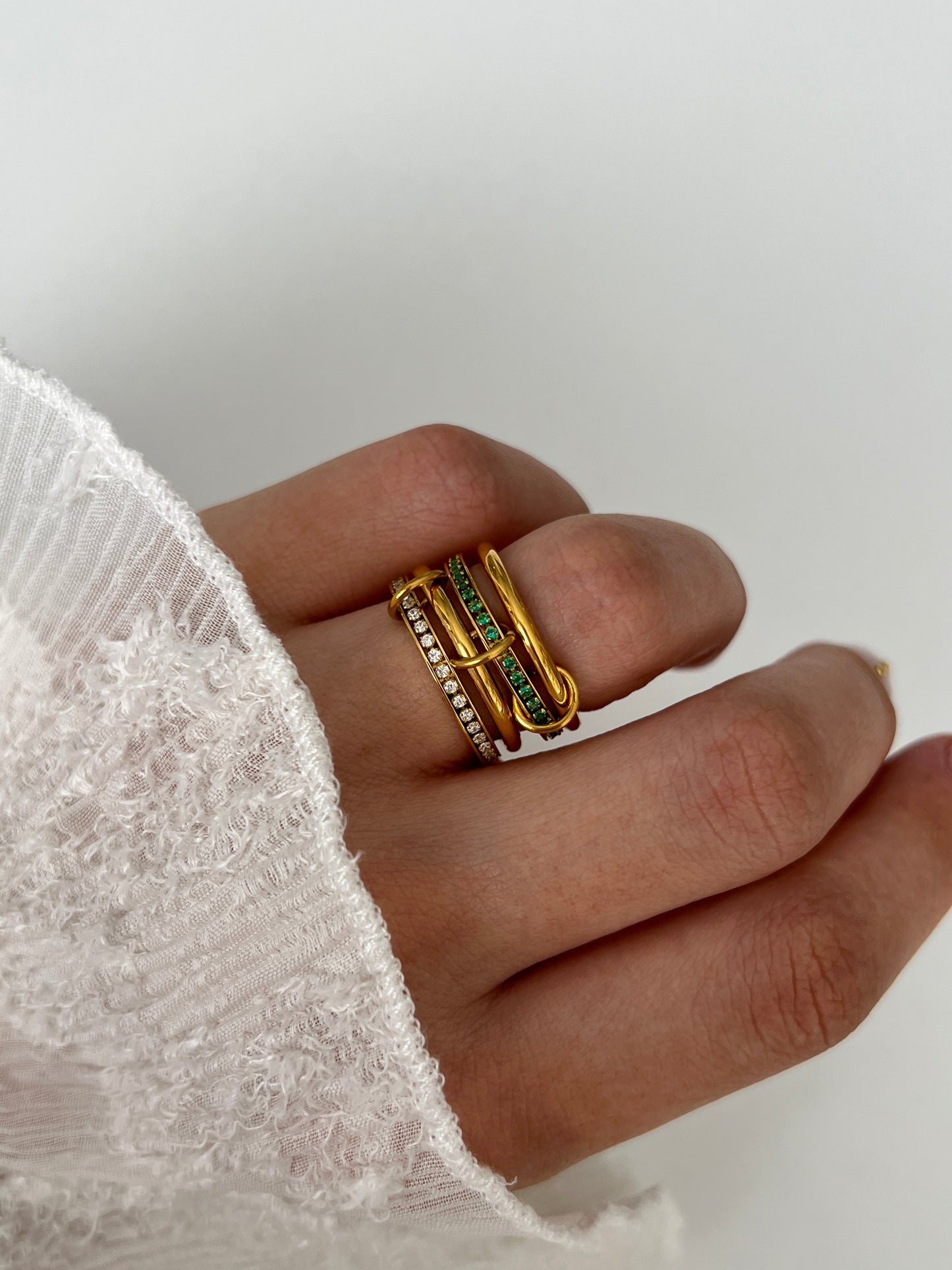 AMBERLUXE RING