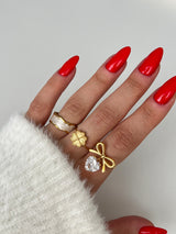 VENERA CLOVER RING