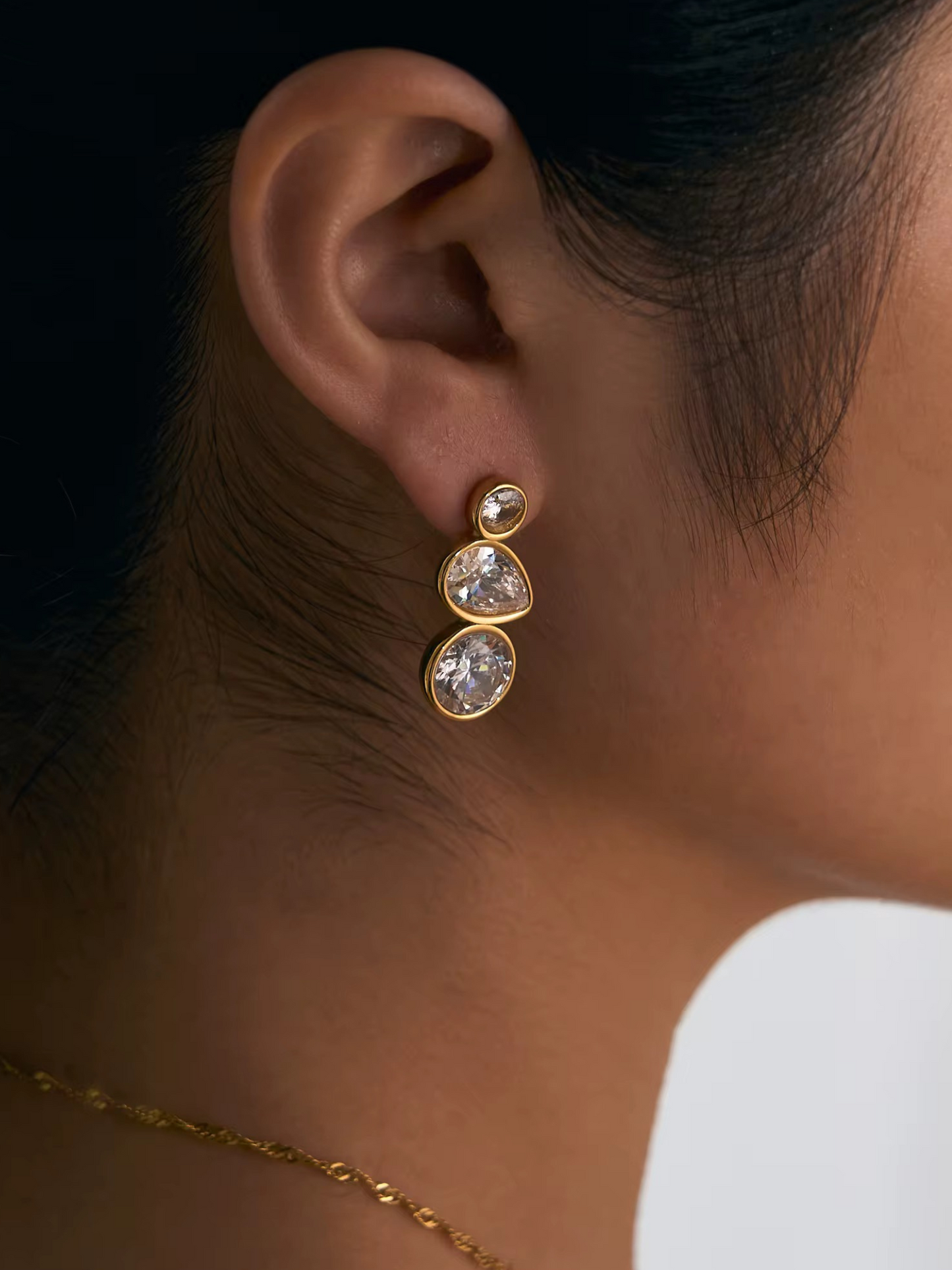 CYNDIA EARRING