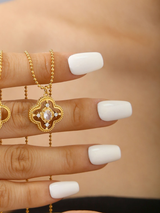 CLOVER SHINE NECKLACE