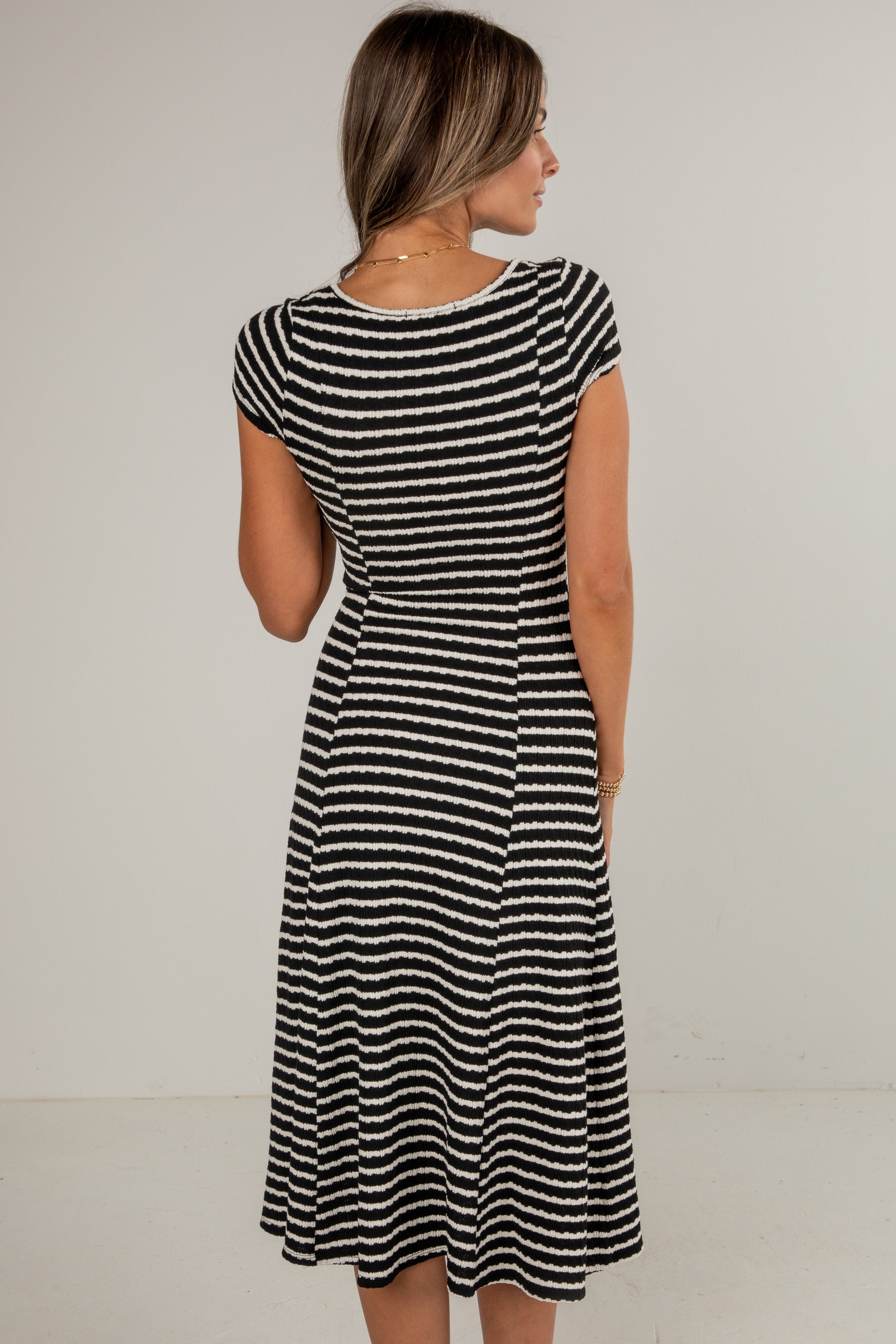 FINAL SALE - Strike An Attitude Black Striped Midi Dress - DU DEAL